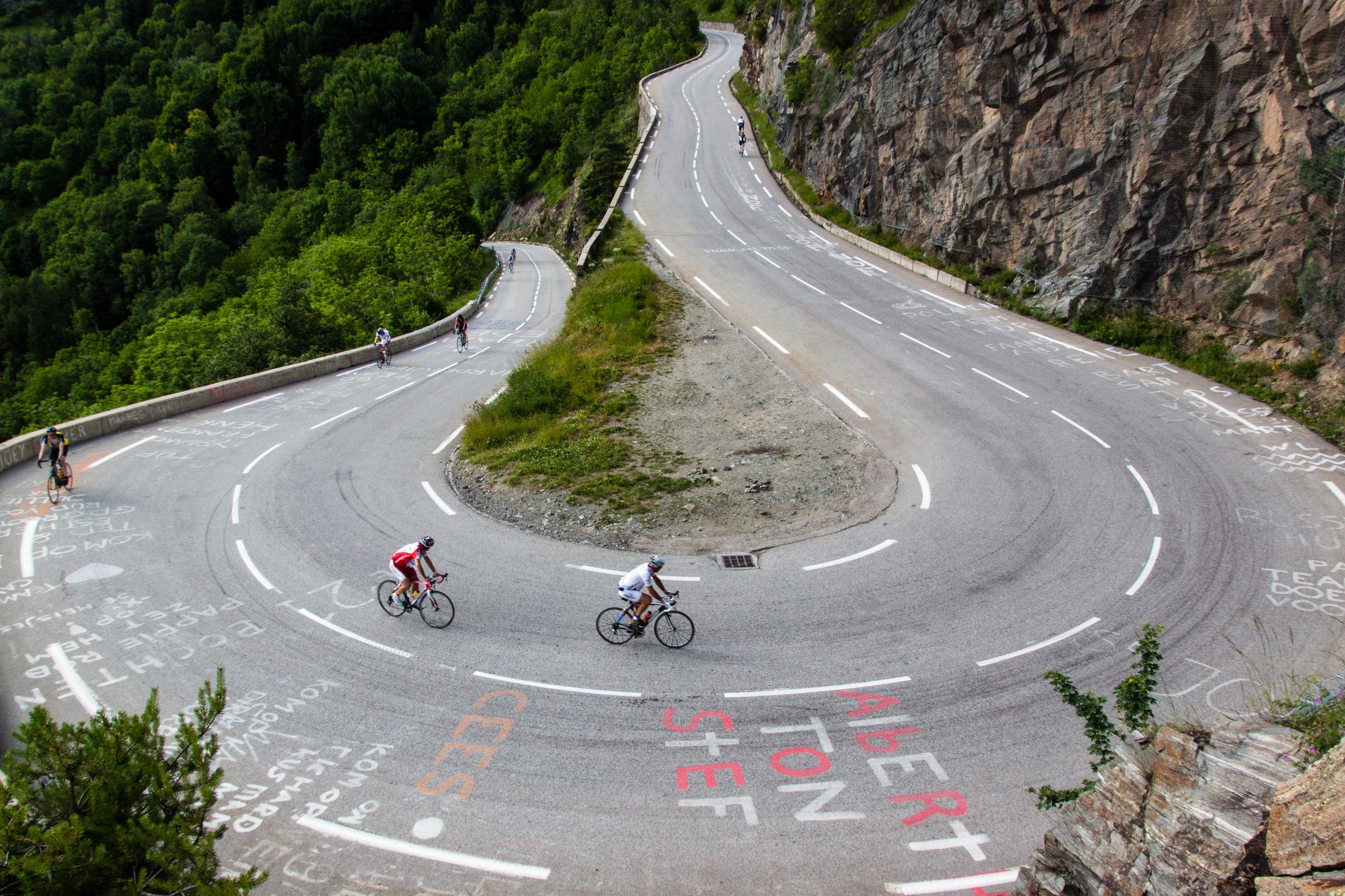 Alpe d'Huez preview
