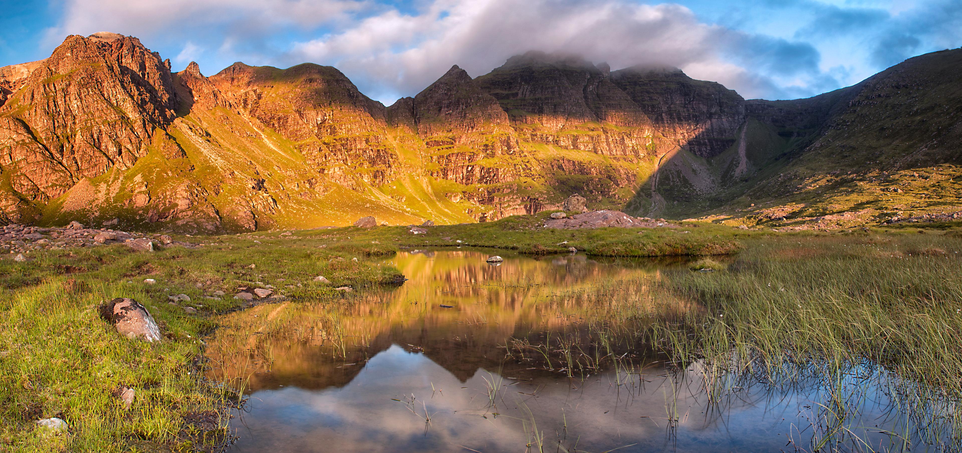 Photo by john mcsporran from Trossachs, Scotland · Openverse (wikimedia) · CC BY 2.0 An Teallach photo