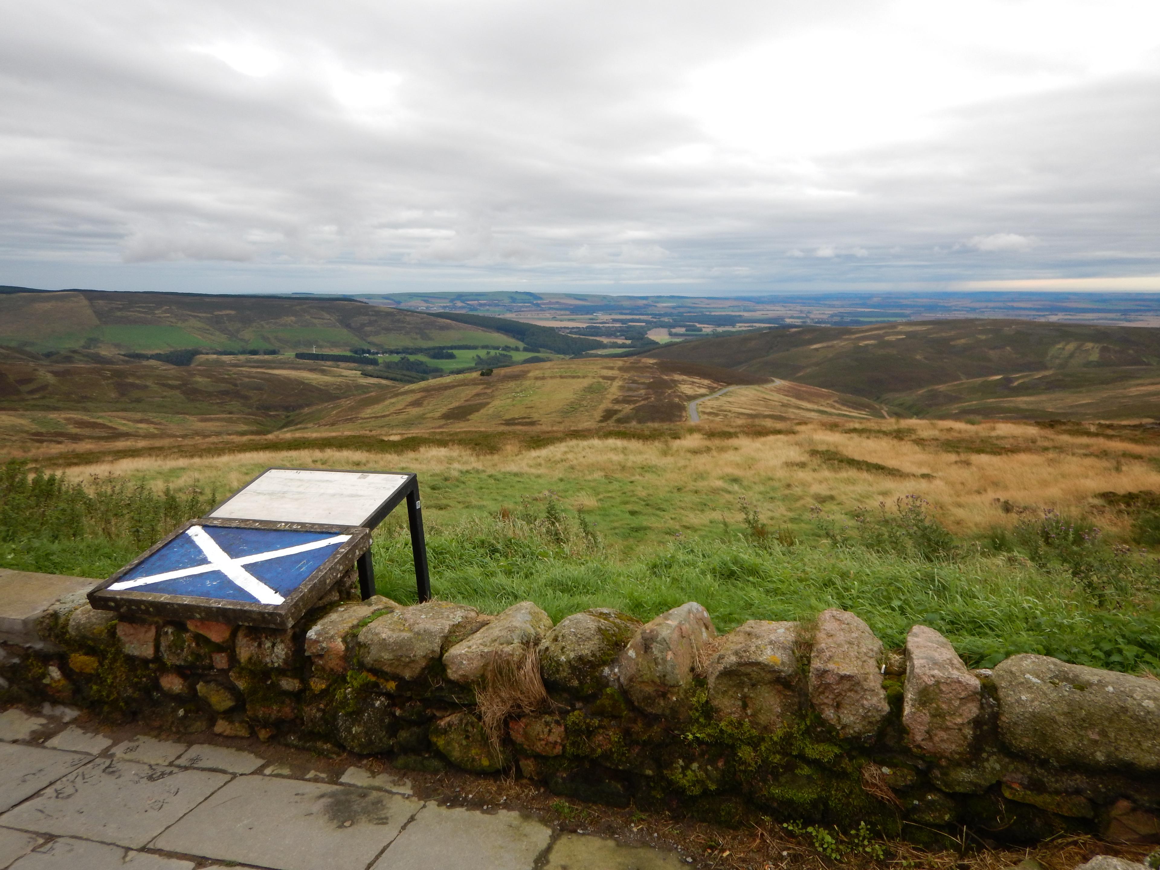 Photo by James Emmans · Openverse · by-sa Cairn o'Mount photo