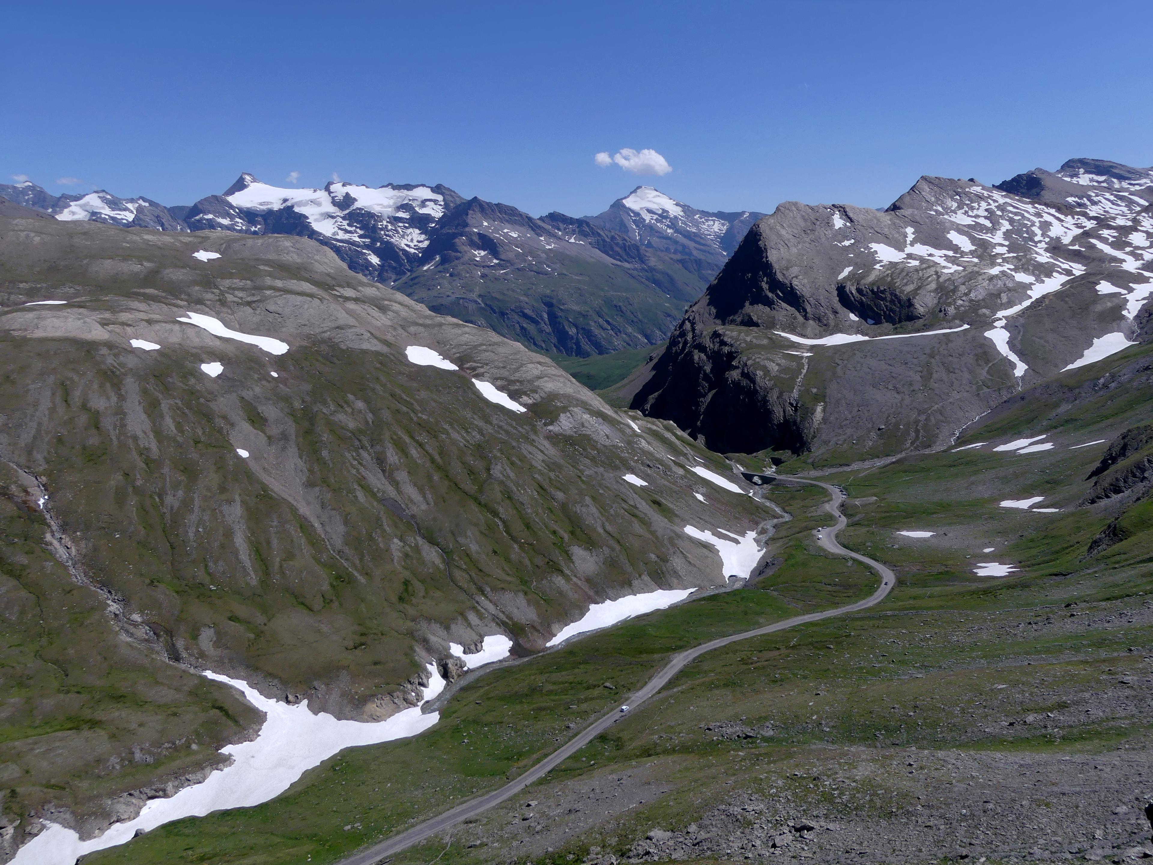 The southern Iseran road on the Maurienne side.