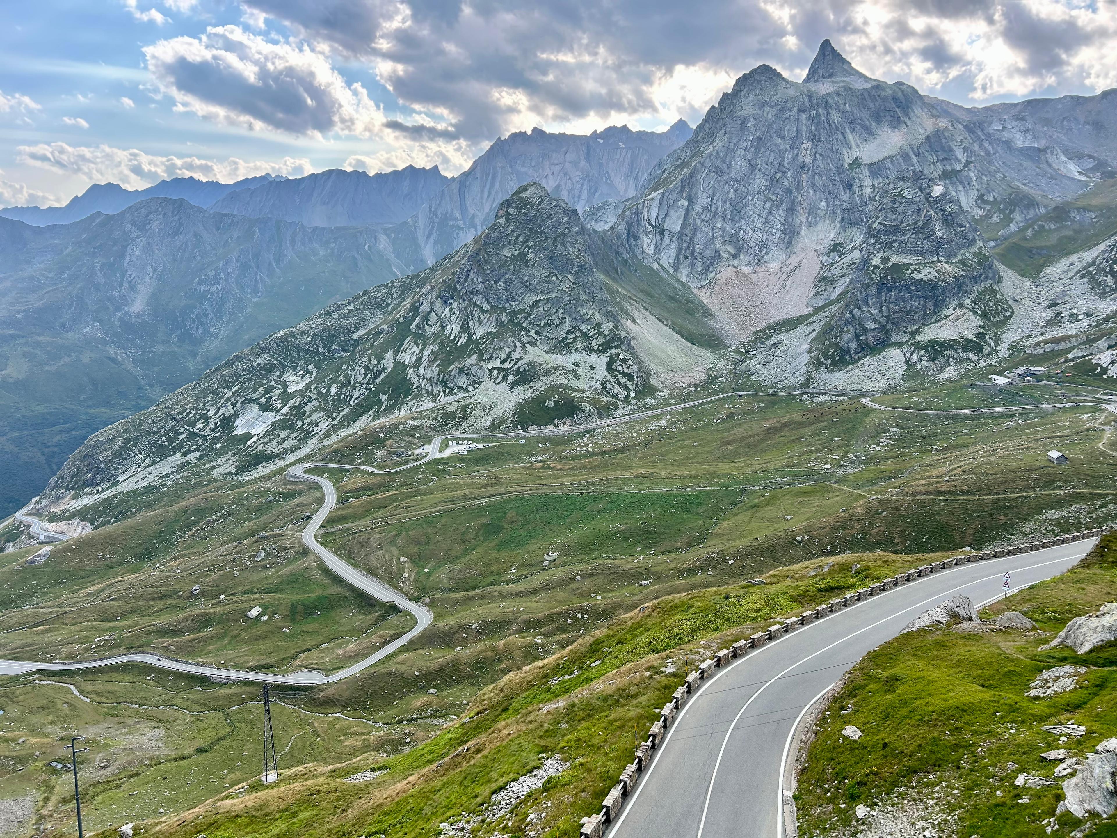 Col du Grand-Saint-Bernard photo