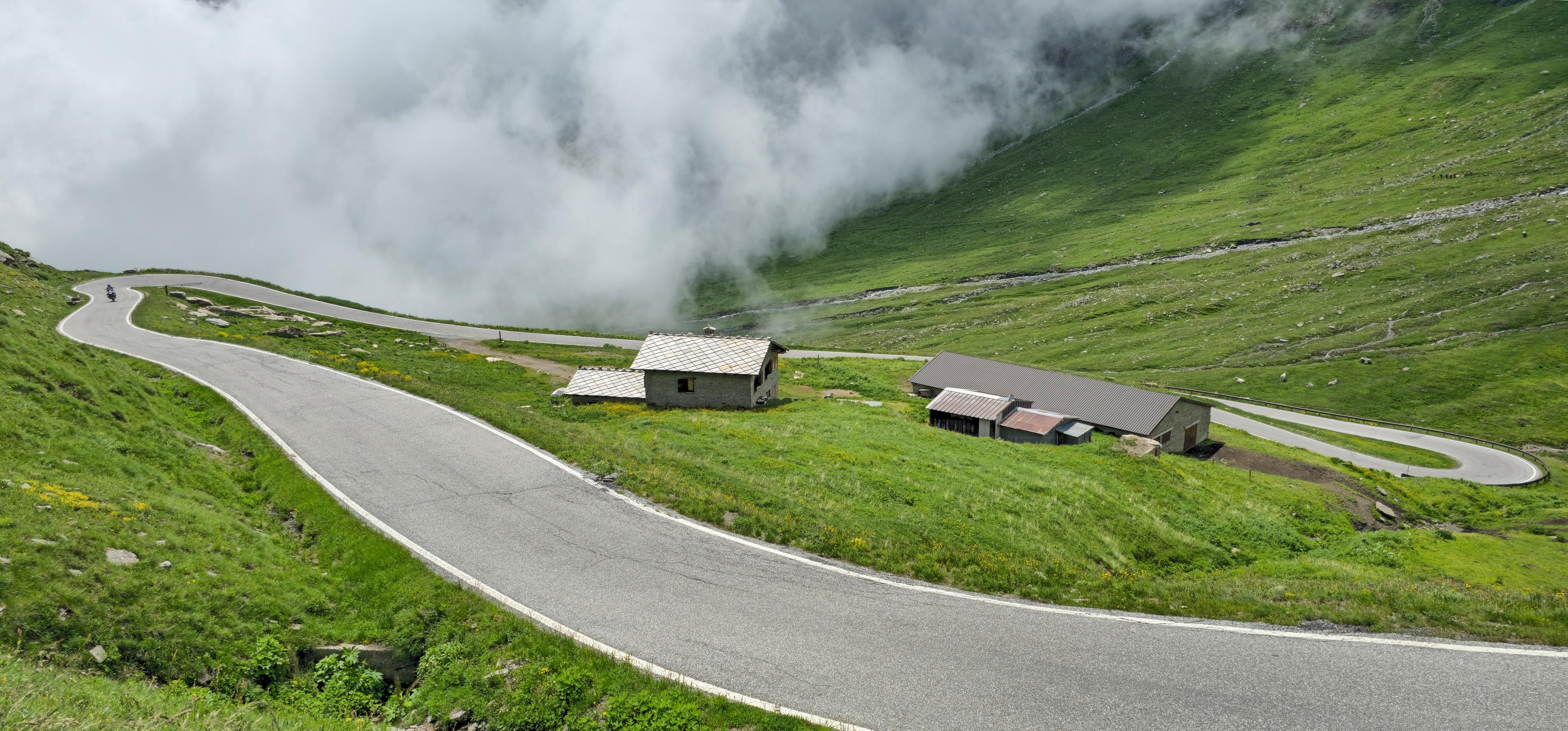 Colle dell’Agnello photo