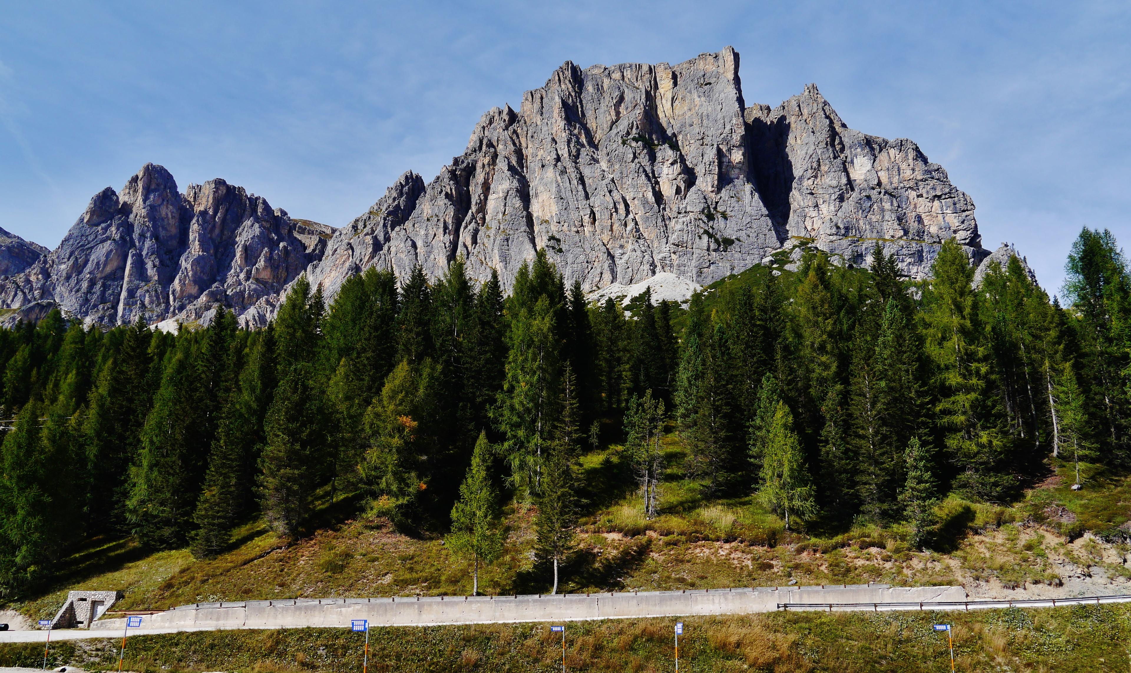 Passo Falzarego photo