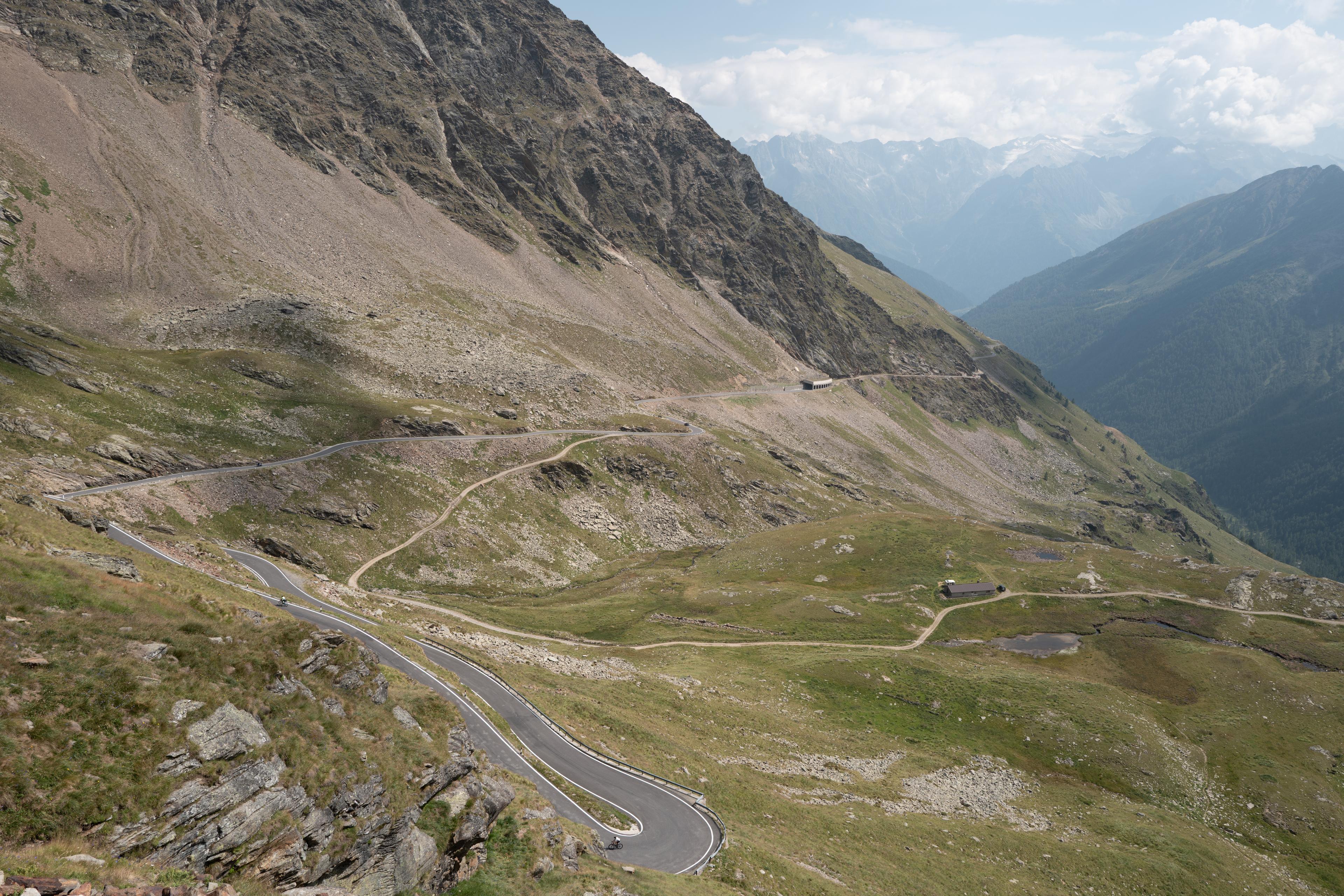 Passo di Gavia photo