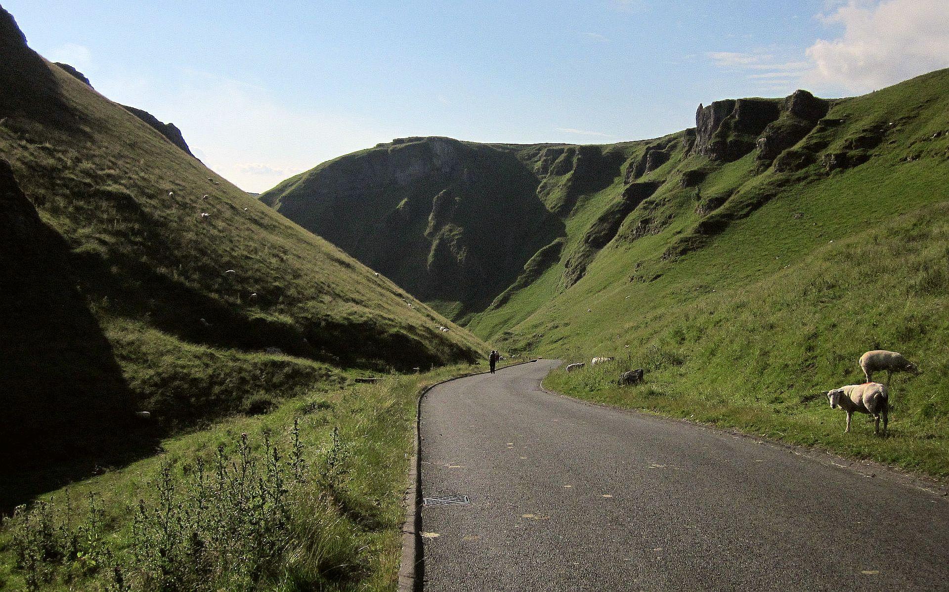 Photo by Derek Harper · Openverse · by-sa Winnats Pass photo